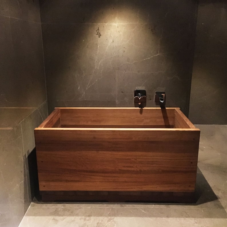 Wooden Soaking Bathtub 